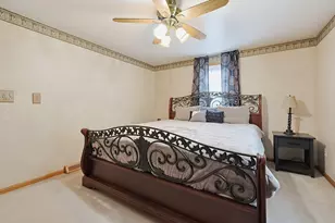 99 Wren St, Taunton, MA 02718 - Photo 30