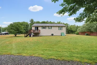 99 Wren St, Taunton, MA 02718 - Photo 8