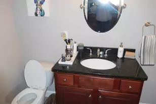 530 Mammoth Rd, Dracut, MA 01826 - Photo 14