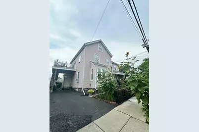 5 Clinton St #1, Newton, MA 02458 - Photo 10