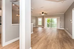 87 Clocktower Dr, Waltham, MA 02452 - Photo 10
