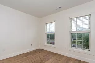 87 Clocktower Dr, Waltham, MA 02452 - Photo 18