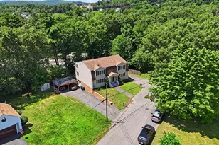 77 Ellen St, Leominster, MA 01453 - Photo 4