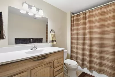 77 Ellen St #77, Leominster, MA 01453 - Photo 30