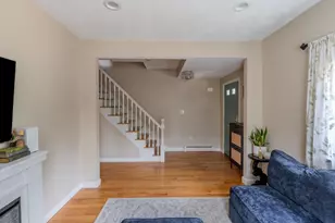 3 Winter Pl, Melrose, MA 02176 - Photo 6