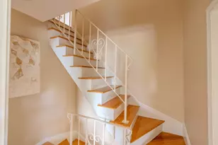 3 Winter Pl, Melrose, MA 02176 - Photo 22