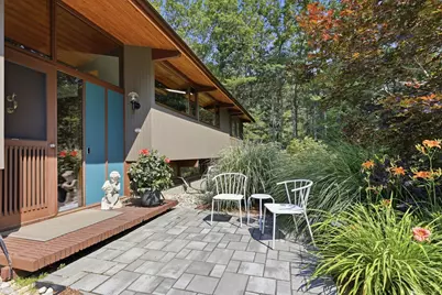 80 Evergreen Lane, Carlisle, MA 01741 - Photo 2