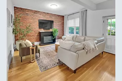 92 Florida St #1, Boston, MA 02124 - Photo 2