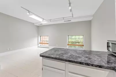 54 Forest St #412, Medford, MA 02155 - Photo 8