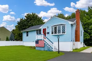 18 Dana Rd, Peabody, MA 01960 - Photo 2