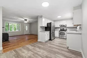 226 Plumtree Rd, Sunderland, MA 01375 - Photo 14
