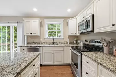215 Sarty Rd, Warren, MA 01083 - Photo 10