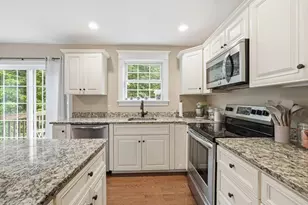 215 Sarty Rd, Warren, MA 01083 - Photo 10