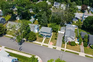 564 Montgomery St, Fall River, MA 02720 - Photo 8