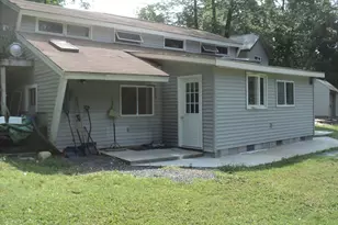 461 Warren Wright Rd, Belchertown, MA 01007 - Photo 1