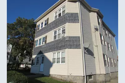 52 Plantation St #3, Worcester, MA 01604 - Photo 1