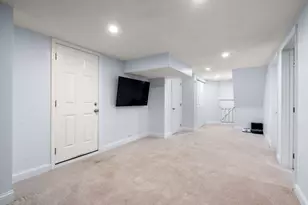 55 Joclyn Ave, Framingham, MA 01701 - Photo 18