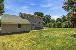 31 Carlisle St, Chelmsford, MA 01824 - Photo 4