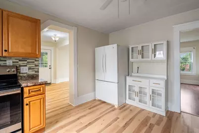 45-47 Janet St, West Springfield, MA 01089 - Photo 10
