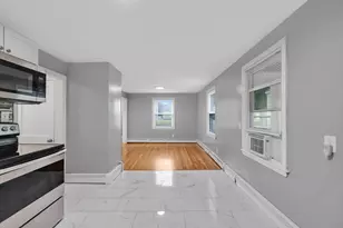 38 Tinkham Rd, Springfield, MA 01129 - Photo 10