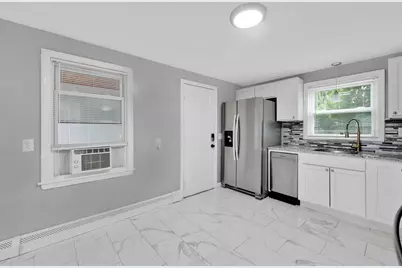 38 Tinkham Rd, Springfield, MA 01129 - Photo 8