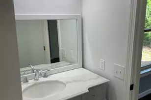 85 Yew, Douglas, MA 01516 - Photo 20