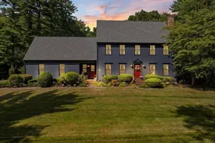 50 Heather Hills, Bridgewater, MA 02324 - Photo 2