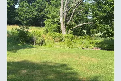 12 Nelson Pl, Worcester, MA 01605 - Photo 8