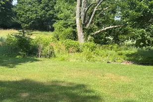 12 Nelson Pl, Worcester, MA 01605 - Photo 8