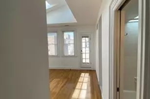 58 Temple St, Boston, MA 02114 - Photo 6