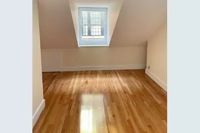 58 Temple  St. #5, Boston, MA 02114 - Photo 4