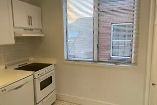 58 Temple St, Boston, MA 02114 - Photo 10