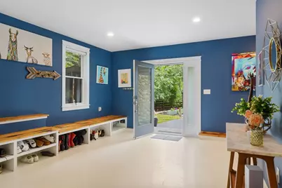 76 Thesda St, Arlington, MA 02474 - Photo 2