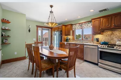 48 Chandler St #48, Arlington, MA 02474 - Photo 8