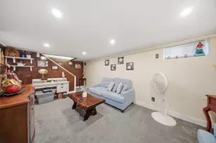 18 Wilson Dr, Framingham, MA 01702 - Photo 26