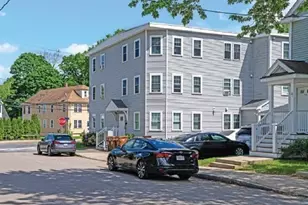 2 Coburn St, Framingham, MA 01702 - Photo 10