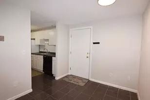 135 Grove St, Rockland, MA 02370 - Photo 4