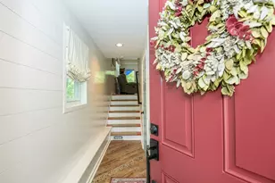 4 Arnold Dr, Salem, MA 01970 - Photo 4