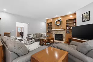 15 Long Pasture Rd, North Andover, MA 01845 - Photo 8