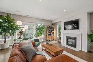 15 Wendeller St, Boston, MA 02127 - Photo 6