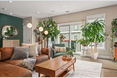 15 Wendeller St #2, Boston, MA 02127 - Photo 4