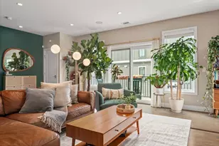 15 Wendeller St, Boston, MA 02127 - Photo 4