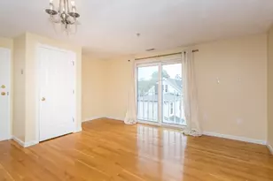 10 Middle St Ct, Waltham, MA 02451 - Photo 6