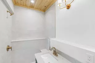 443 Merrimac St, Newburyport, MA 01950 - Photo 40