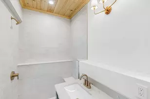 443 Merrimac St, Newburyport, MA 01950 - Photo 40