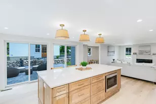 443 Merrimac St, Newburyport, MA 01950 - Photo 12
