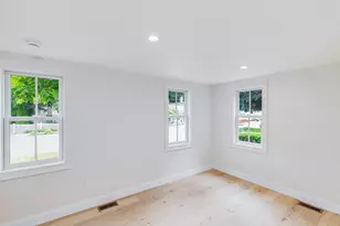 443 Merrimac St, Newburyport, MA 01950 - Photo 24