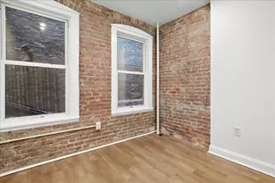 19 Harris St, Boston, MA 02109 - Photo 8