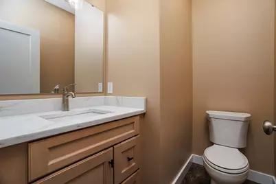 2 Elm, Westminster, MA 01473 - Photo 32