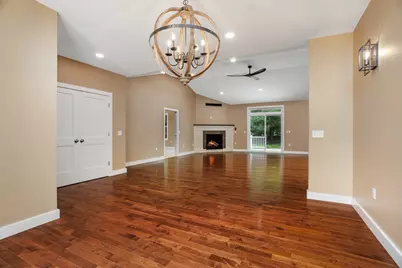 2 Elm, Westminster, MA 01473 - Photo 6